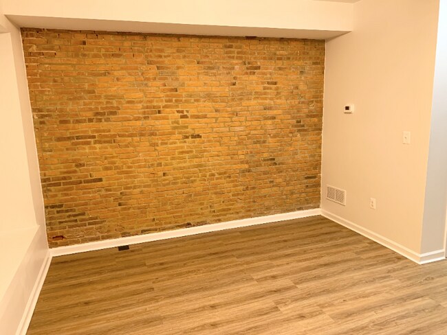 Photo - 1600 S Charles St Unit Apt A