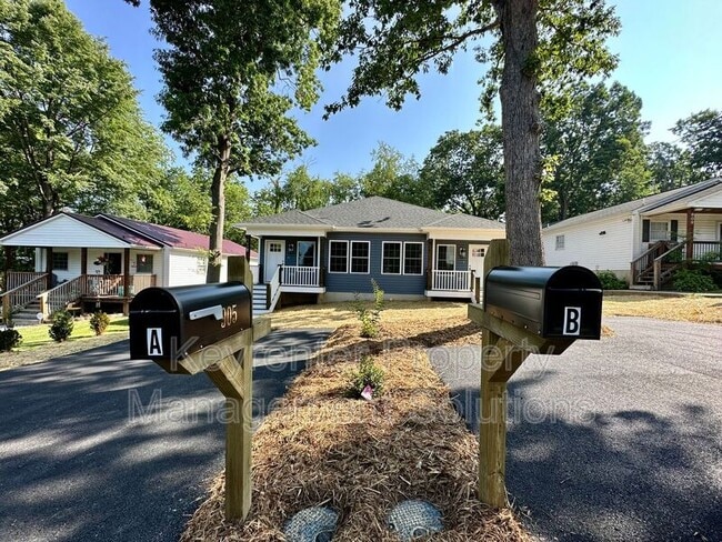 Photo - 905 Gardner St Unit B