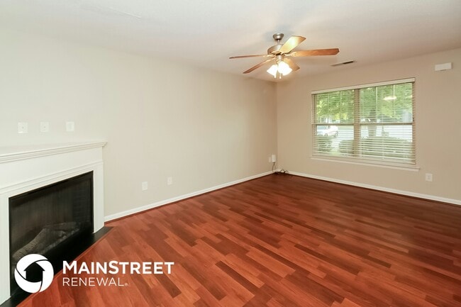 Photo - 3022 Broadleaf Trail Rd