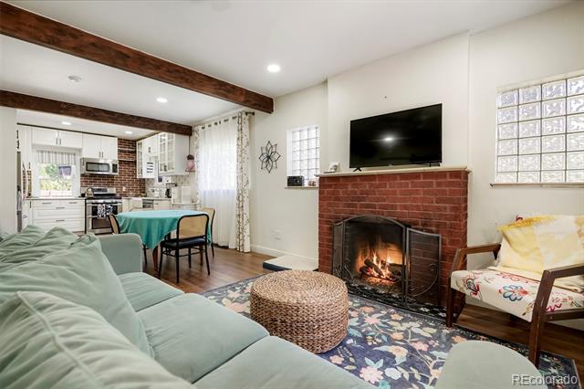 Photo - 2810 Dahlia St