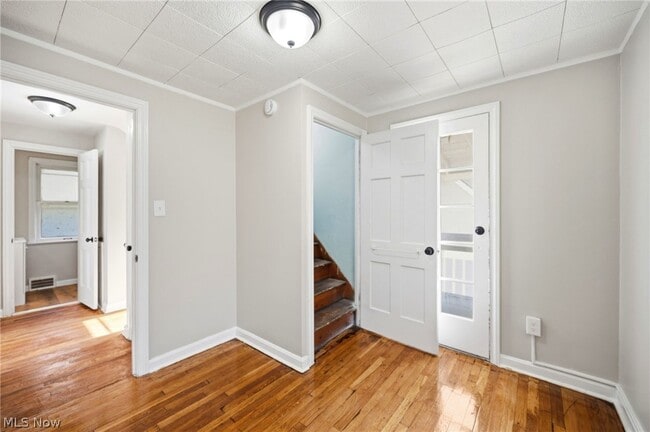 Photo - 26900 Forestview Ave