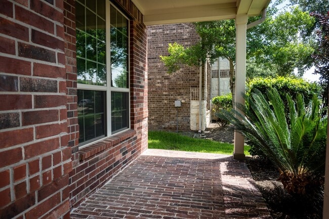 Photo - 25614 Somerset Meadows Ct
