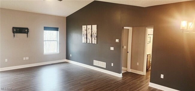 Photo - 6965 Chandlersville Rd