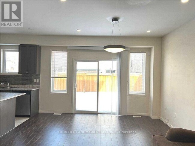 Photo - 45 Headon Ave