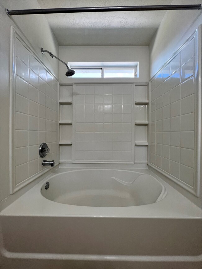 Building Photo - 710 Cape Cottage Ln