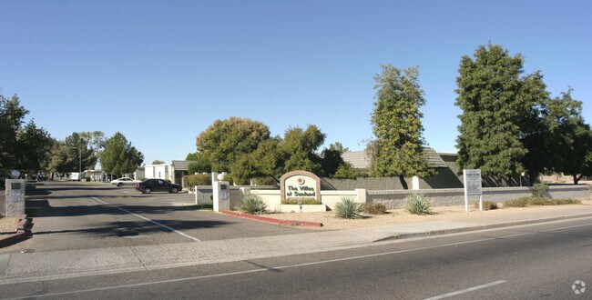 Photo - Paragon Place