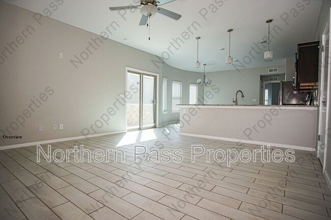 Photo - 223 Notts Way