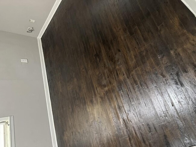 Photo - 1315 NE 53rd St