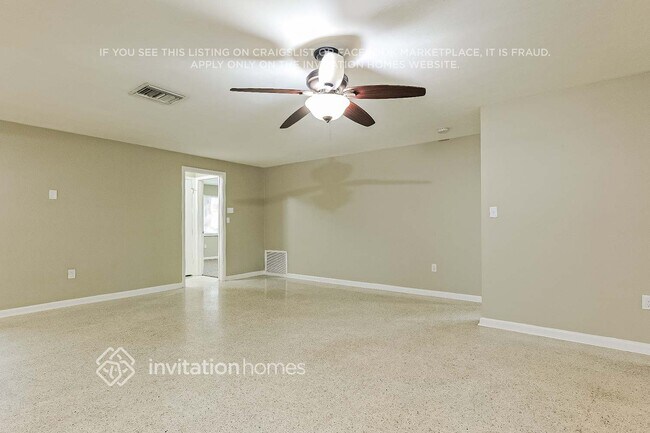 Photo - 1577 Manchester Blvd