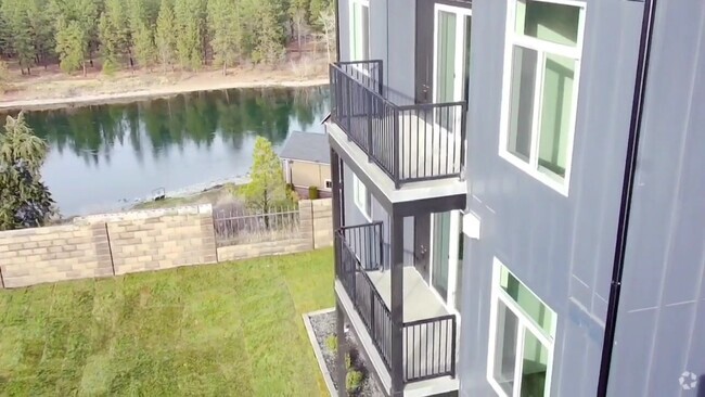 Building Photo - Arborview on the River Rental