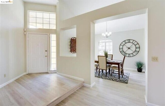 Photo - WONDERFUL SINGLE STORY DISCOVERY BAY CUL DE SAC LOCATION! COMPLETELY REMODELED HOME!!