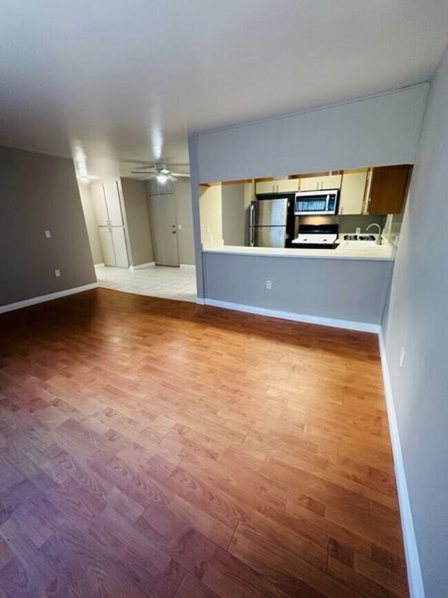 Photo - Schrader Apartments, LLC