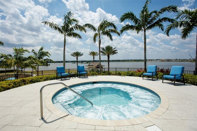 Photo - 19576 Whispering Crk Rd