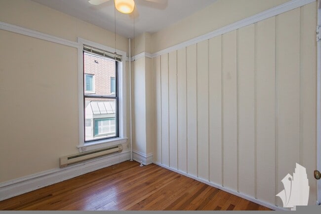 Photo - 1220 N Dearborn St Unit B3