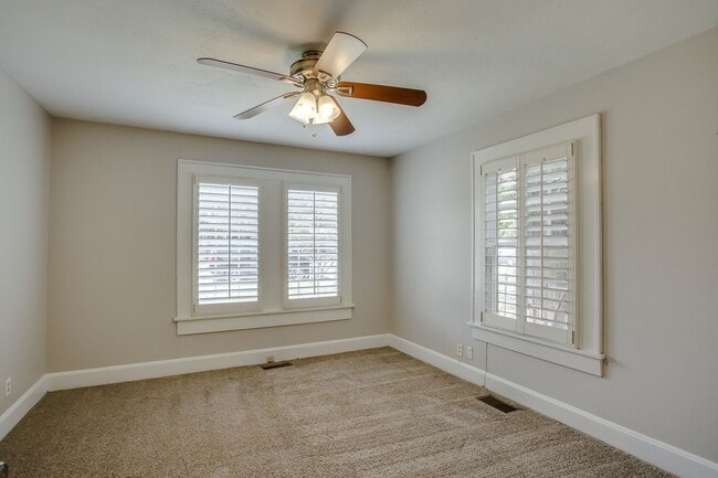 Photo - Pre Leasing for fall 2026! 4/2 in Heart of Lubbock!