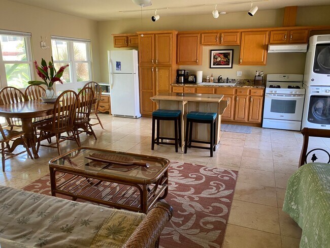 Photo - 84-239-239 Farrington Hwy House