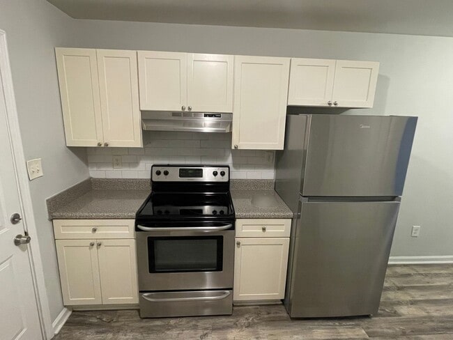 Photo - 5907 Lone Oak Dr SW Unit 5907