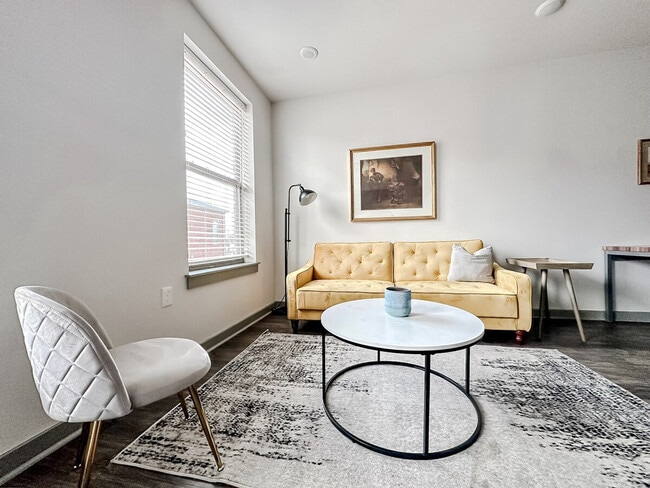 Photo - 111 E 4th St Unit ID1036789P