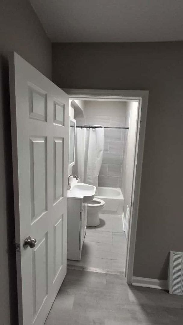Photo - 2365 N 20th St Unit 2365 - Lower