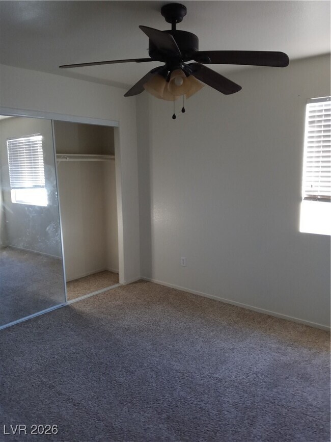 Photo - 1432 Evening Song Ave