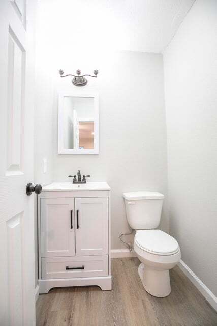Photo - 512 Vernon St