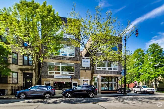 Building Photo - 2323 W Taylor St Rental