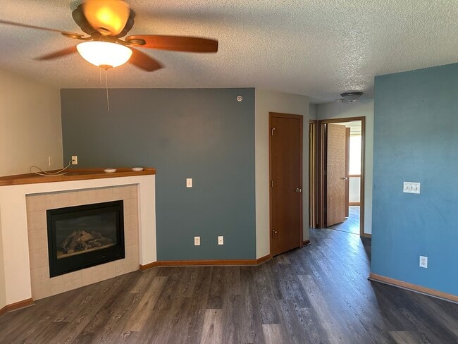 Photo - 40 Zeller Ct Unidad 208