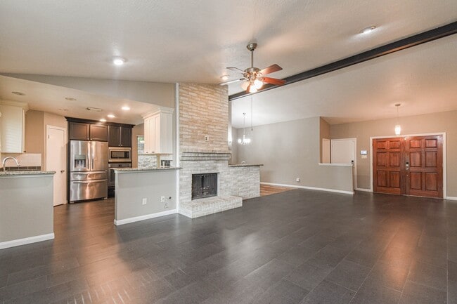 Photo - 8806 Lakeside Forest Dr
