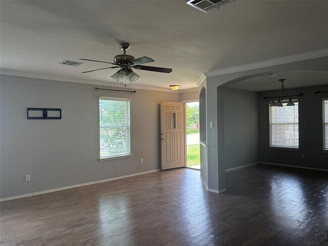 Photo - 1034 W South St