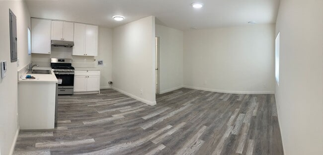 Building Photo - 3835 Unit 3835 A Rental
