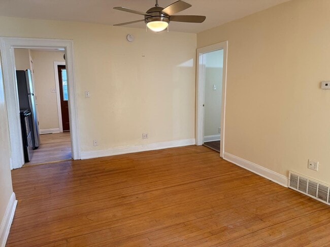 Photo - 25 Bleecker Pl Unit 1