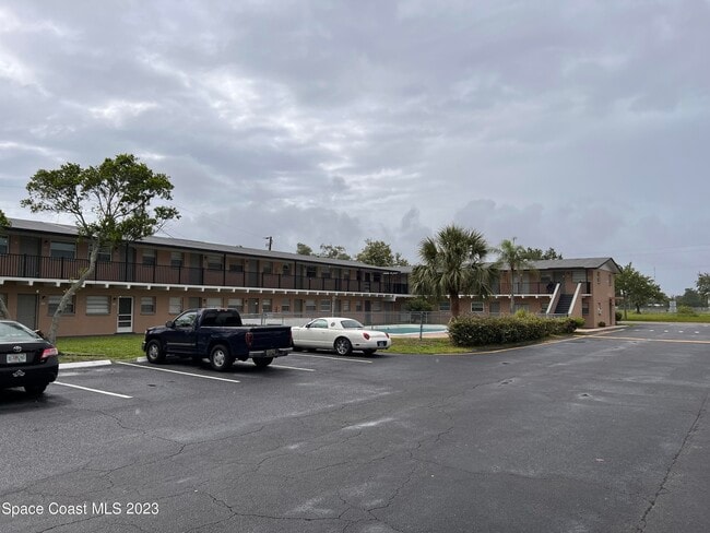 Photo - 1715 Dixon Blvd Unit 104