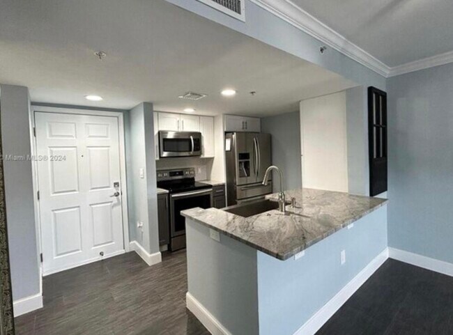 Photo - 1801 N Flagler Dr Unidad 532 Rental