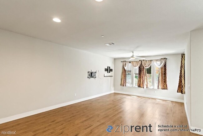 Photo - 3 br, 2.5 bath Townhome - 7 Rogers Lane, P...