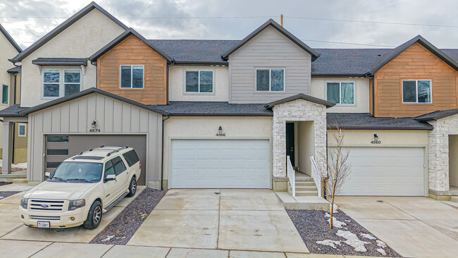 Photo - 4774 Alder Dr Townhome