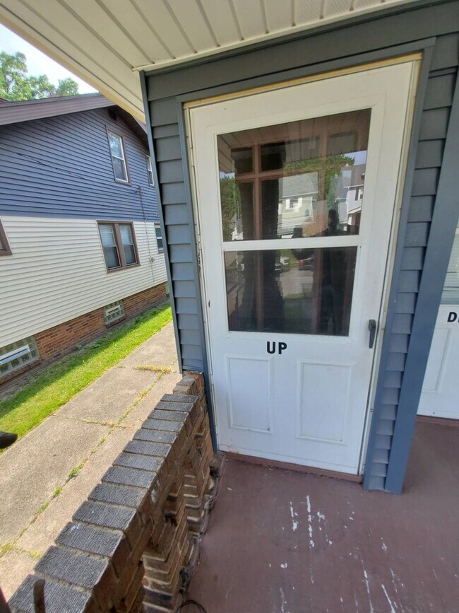 Photo - 3320 Berea Rd Unit UP