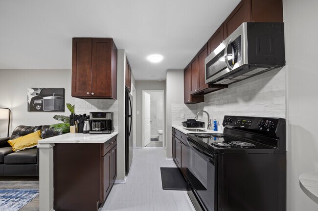 Photo - Woodward Heights Place