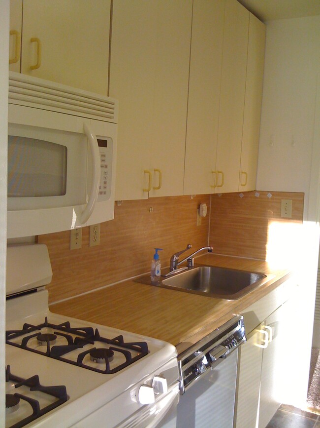 Photo - 6001 Arlington Blvd Condo Unit 520