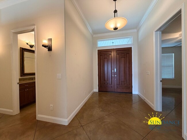 Photo - Beautiful Waterfront Property in Prime Location!