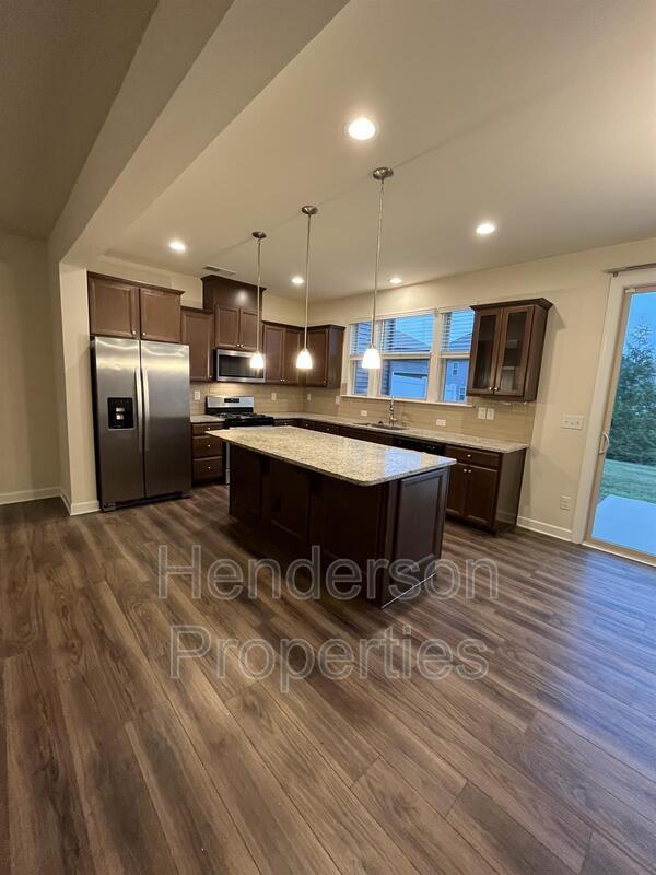 Photo - 9254 Glenburn Ln