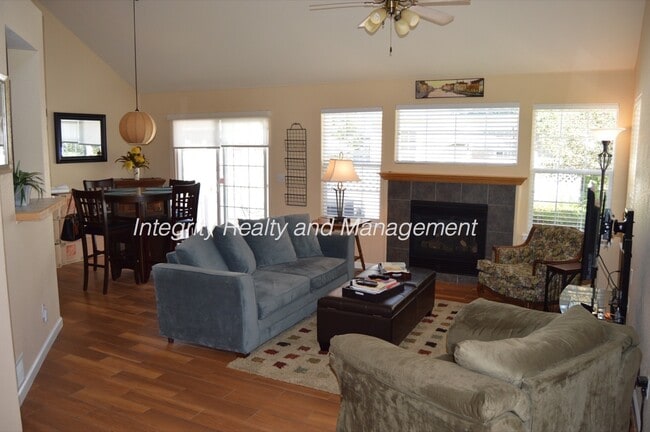 Photo - 12664 E Harvard Cir