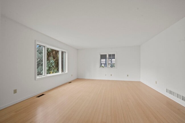 Photo - Custom Boulder 4 Bedroom + Finished Basement