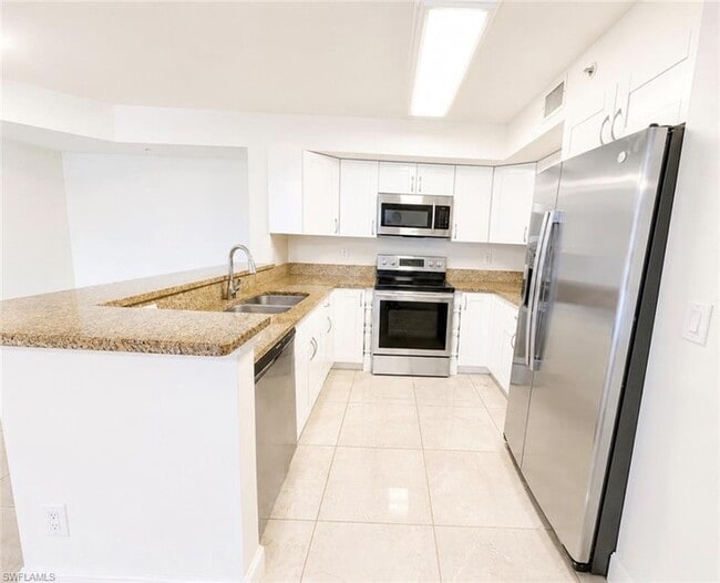 Photo - 1265 Wildwood Lakes Blvd
