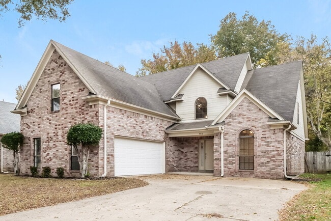 Photo - 8018 Jills Creek Dr