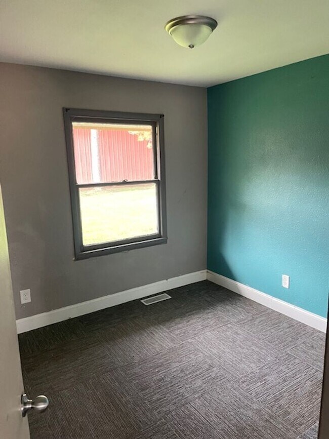 Photo - 1102 15th Ave NE Unit 6