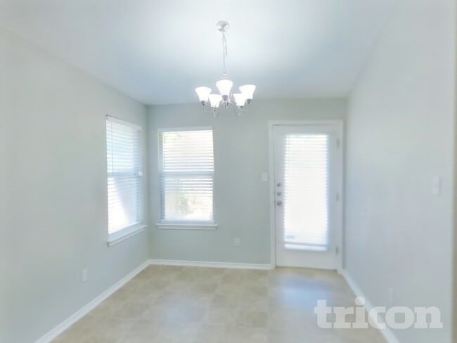 Photo - 3106 Wickham Ln