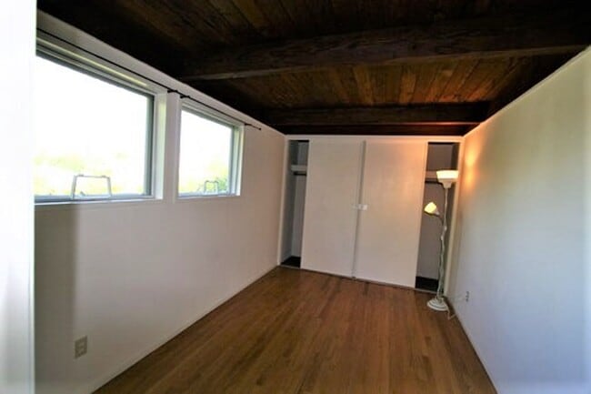 Photo - Private, sunny top floor 1BD/1BA unit in a gated community, and only three blocks from N Berkeley... Unit 1228 A