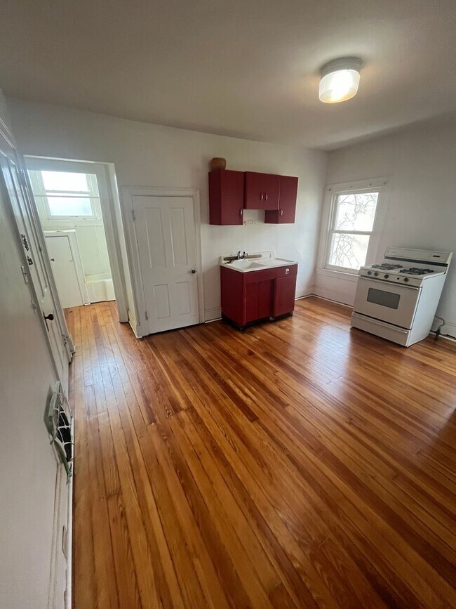 Photo - 3523 Clifton Ave Unit 3523 #3