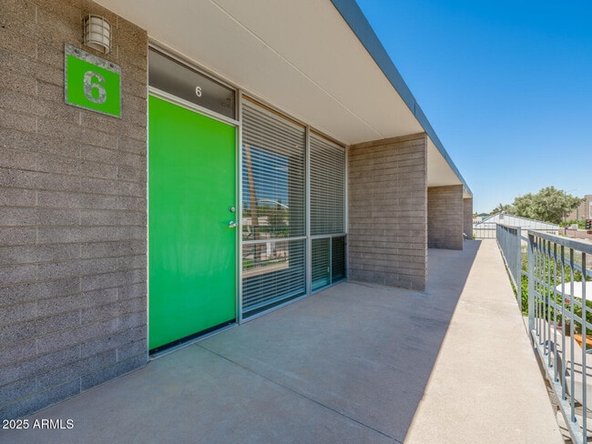 Building Photo - 7601 E 2nd St Unit 6