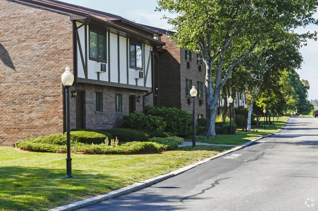 Tudor Glen Village